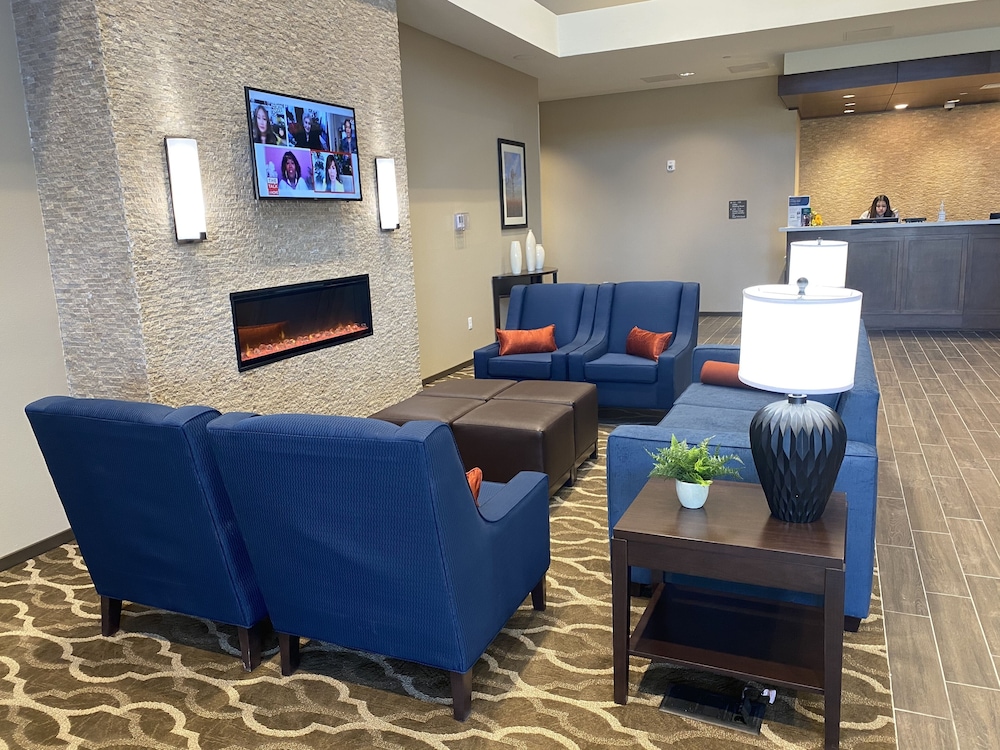 Comfort Suites Midland West 9/24