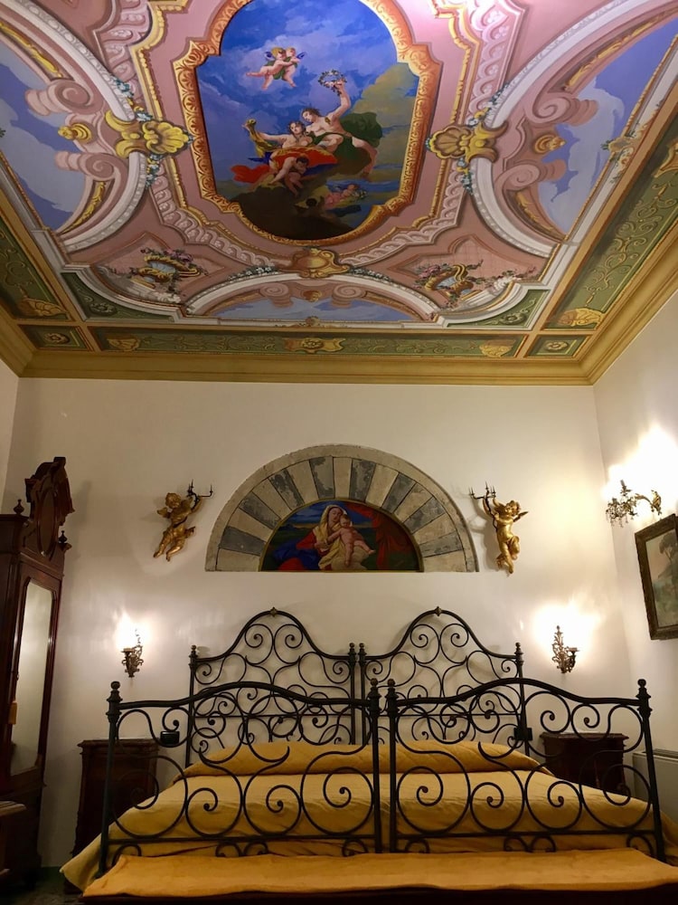 Old Taverna Sorrentina 5/40
