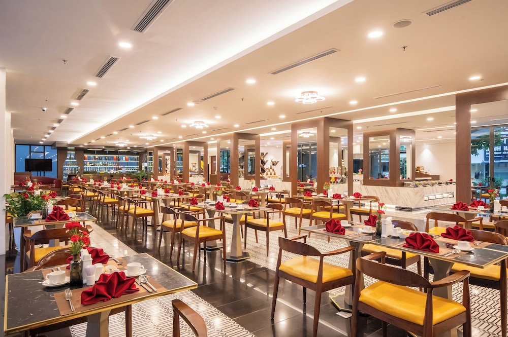 Senna Hue Hotel 37/50
