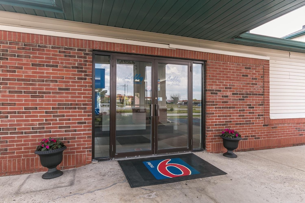 Studio6 Georgetown, KY - Lexington North 20/38