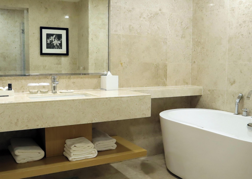 The Chateau Spa & Wellness Resort 59/60