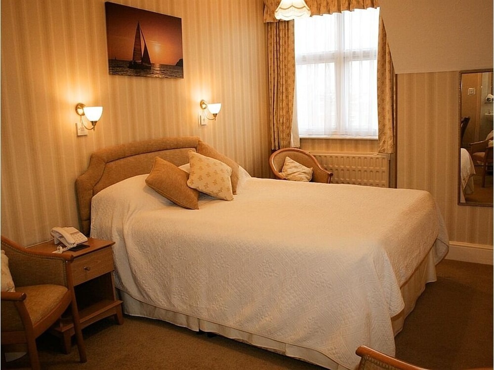 The Chudleigh 15/37