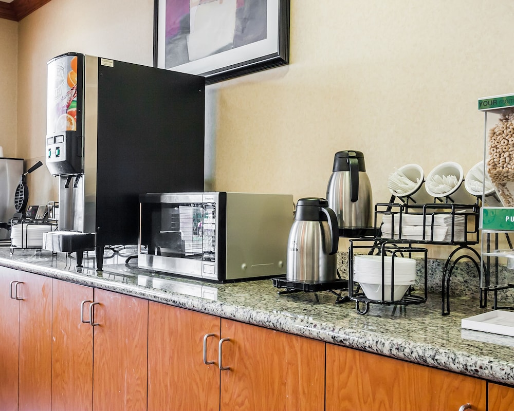 Comfort Inn and Suites Sikeston I-55 40/47