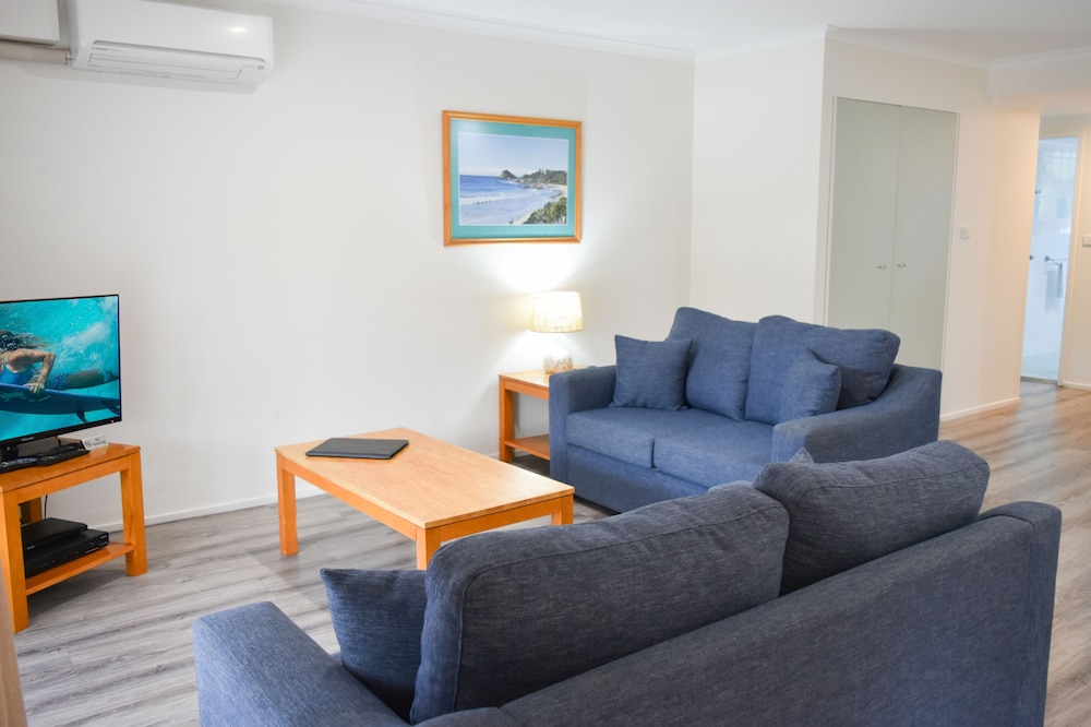 BEACHES HOLIDAY RESORT 13/35