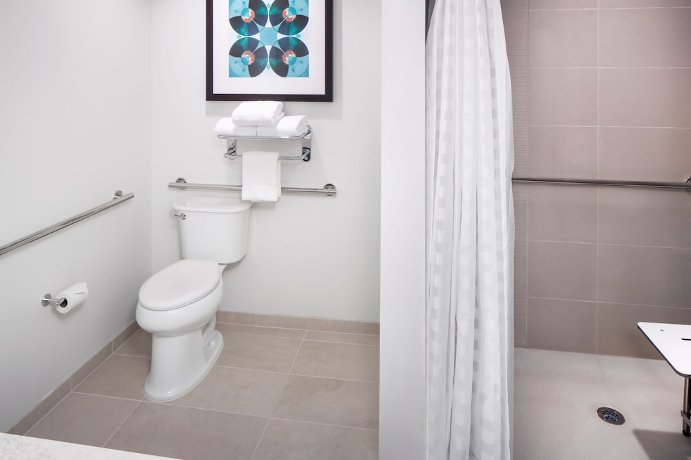 Hyatt House Nashville At Vanderbilt 15/41