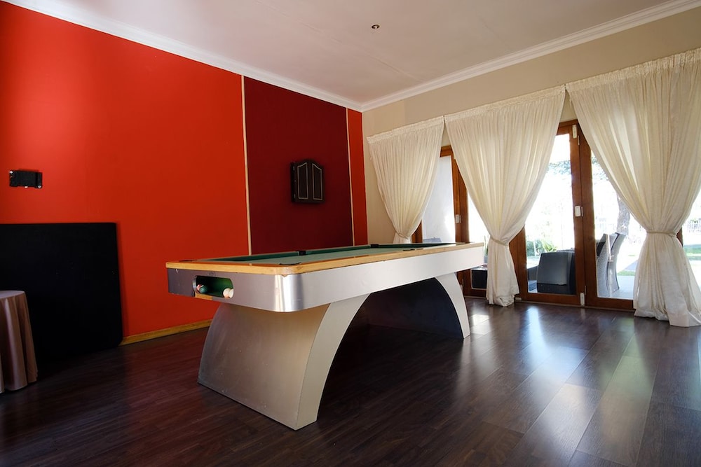 Cu Boutique Guest House 7/50
