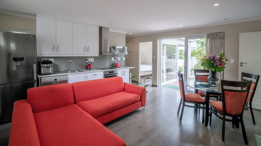 Nova Constantia Boutique Residence 44/70