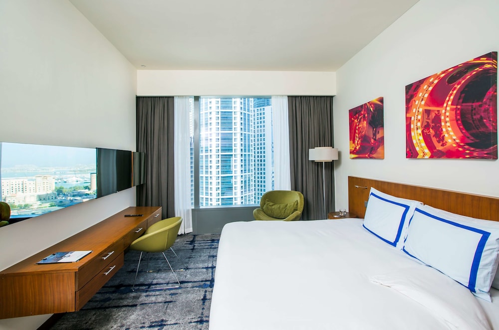 Media One Hotel Dubai, WorldHotels Crafted 17/97