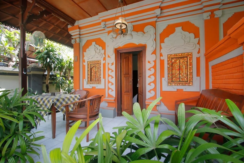 Hotel Jati And Home Stay 5/71