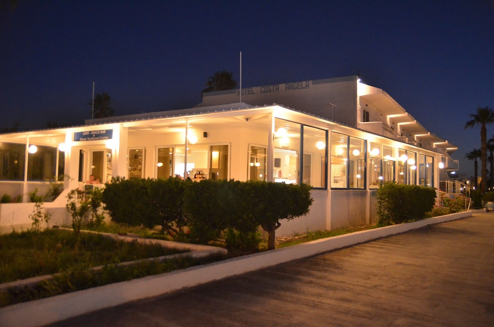 Costa Angela Seaside Resort 9/88