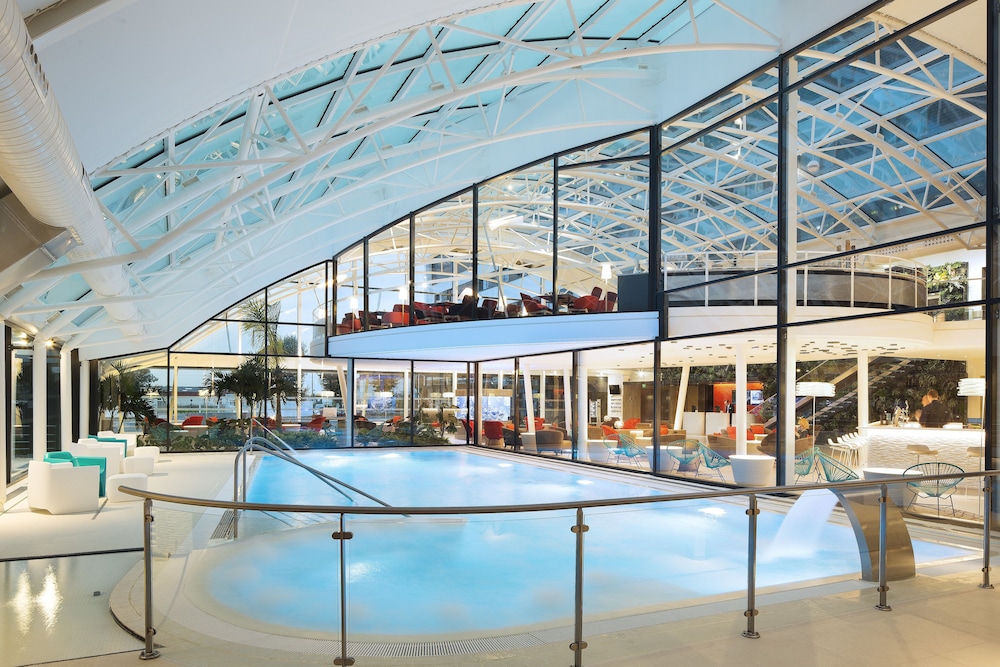 Oceania Paris Roissy Cdg 26/46