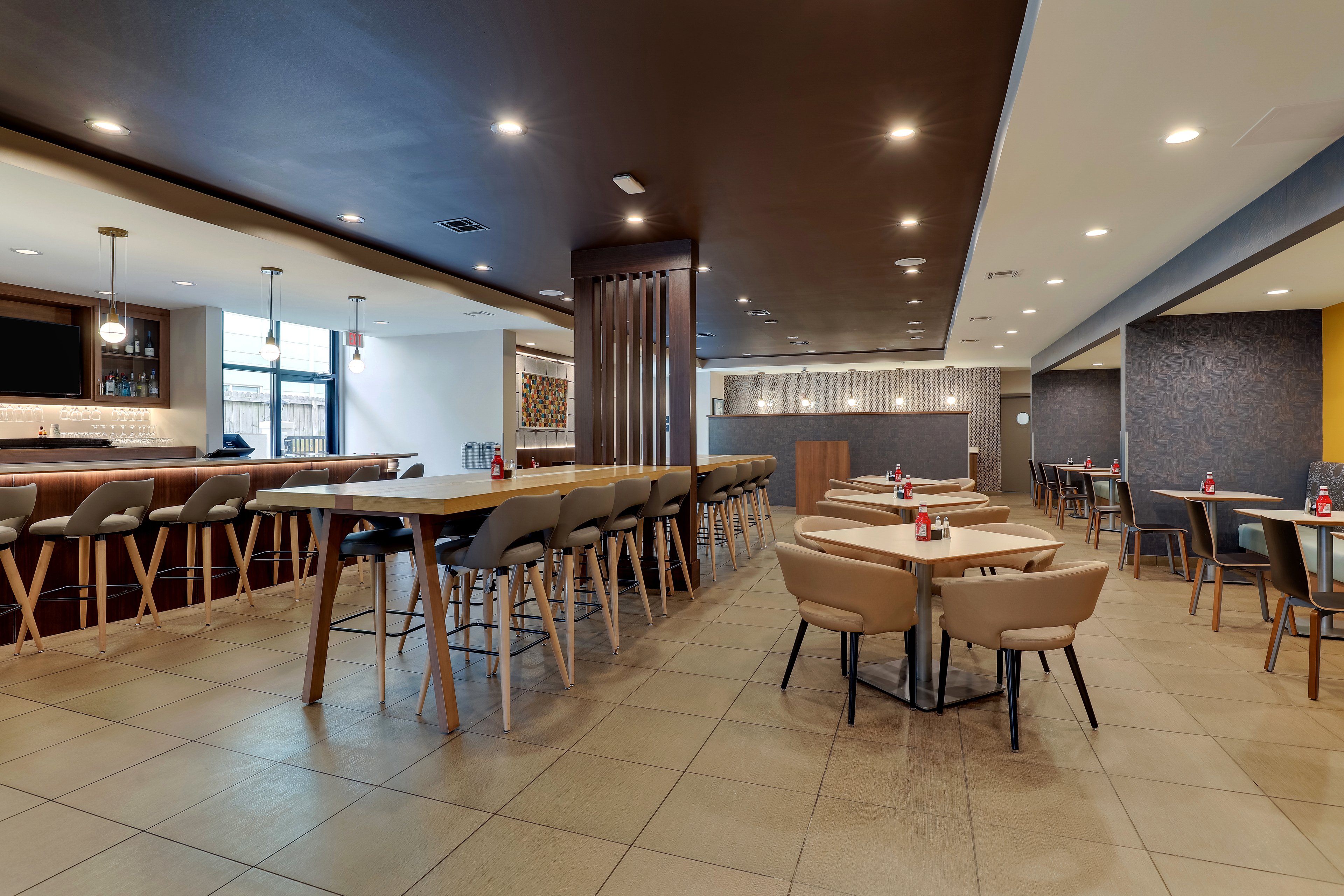 Holiday Inn Mobile - Airport 46/61