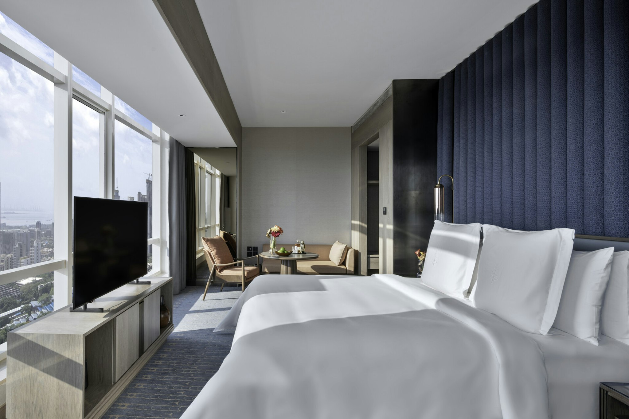 Four Seasons Hotel Mumbai 13/78