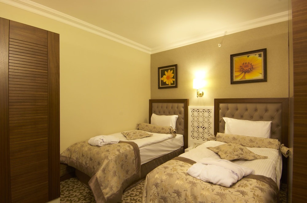 Safran Thermal Resort 7/50