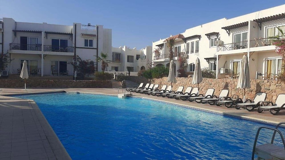 Logaina Sharm Resort 6/50