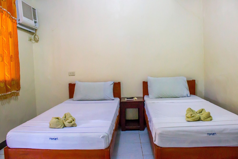 Remari Tourist Inn 33/56