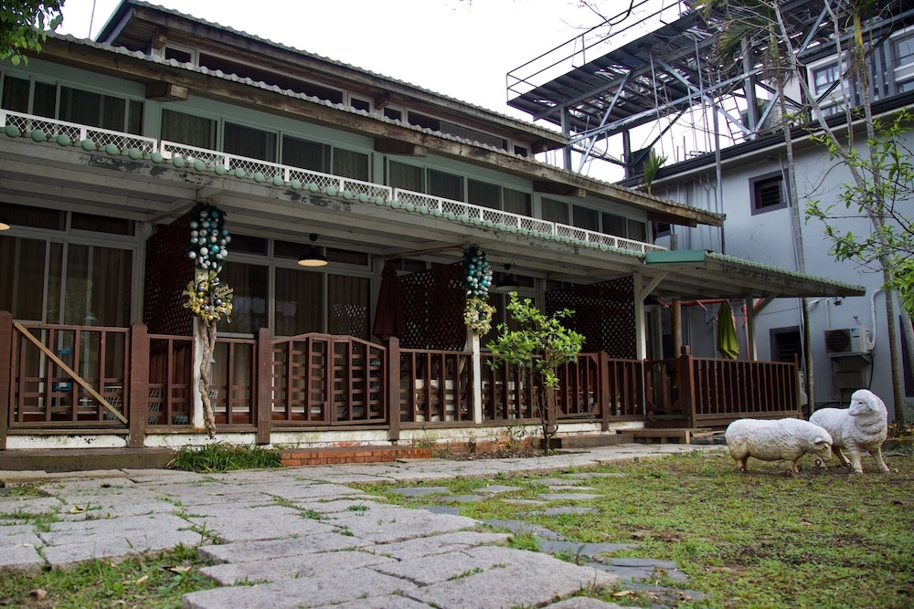 Sun Moon Lake Full House Resort 1/48