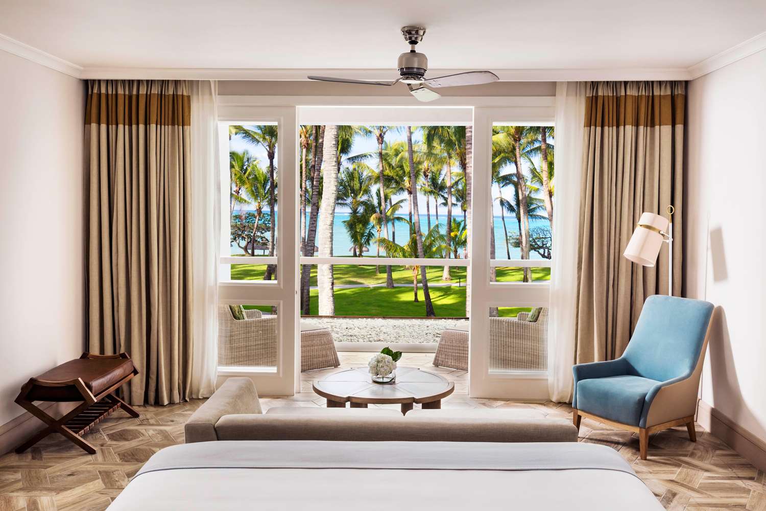 Ocean, Balcony