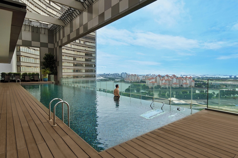 Pan Pacific Serviced Suites Beach Road 21/50