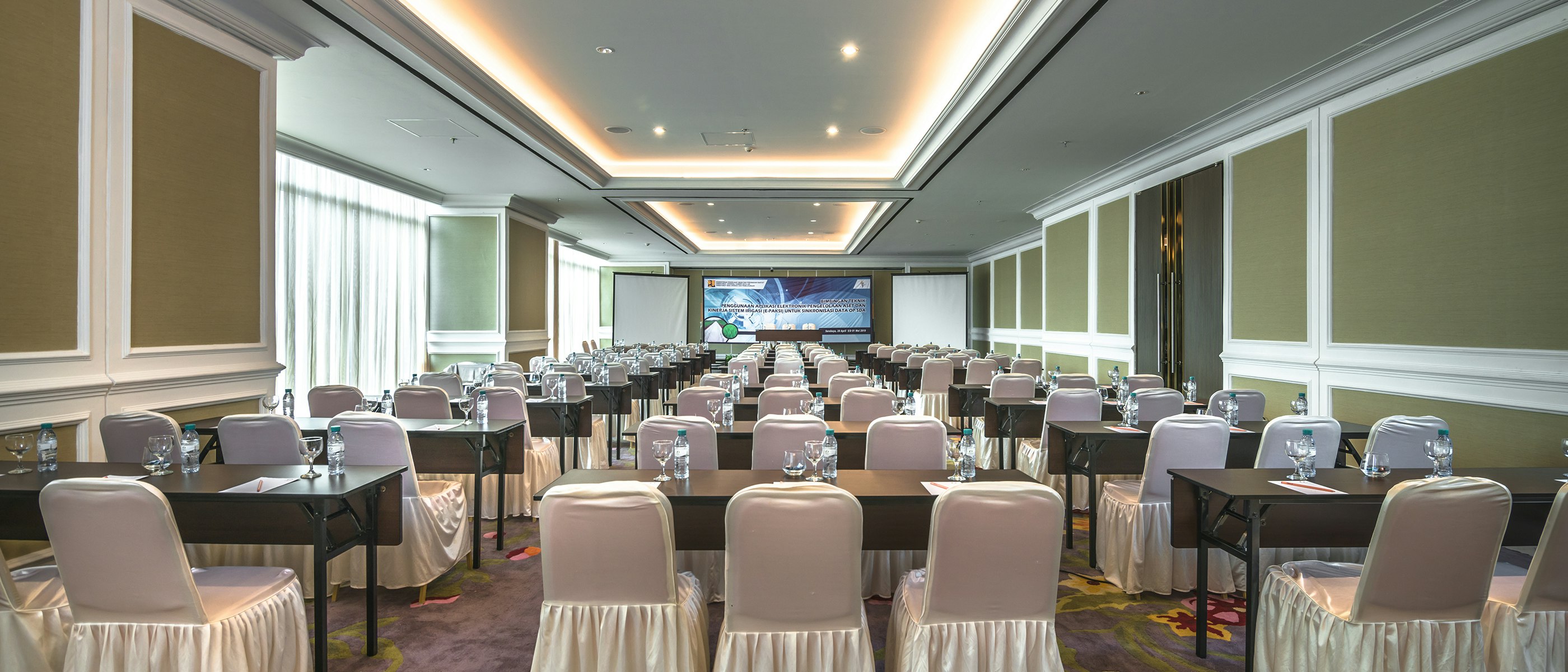 Oakwood Hotel And Residence Surabaya 29/36
