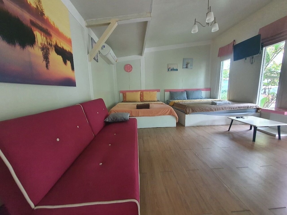 Villa Rayonghouse 46/66