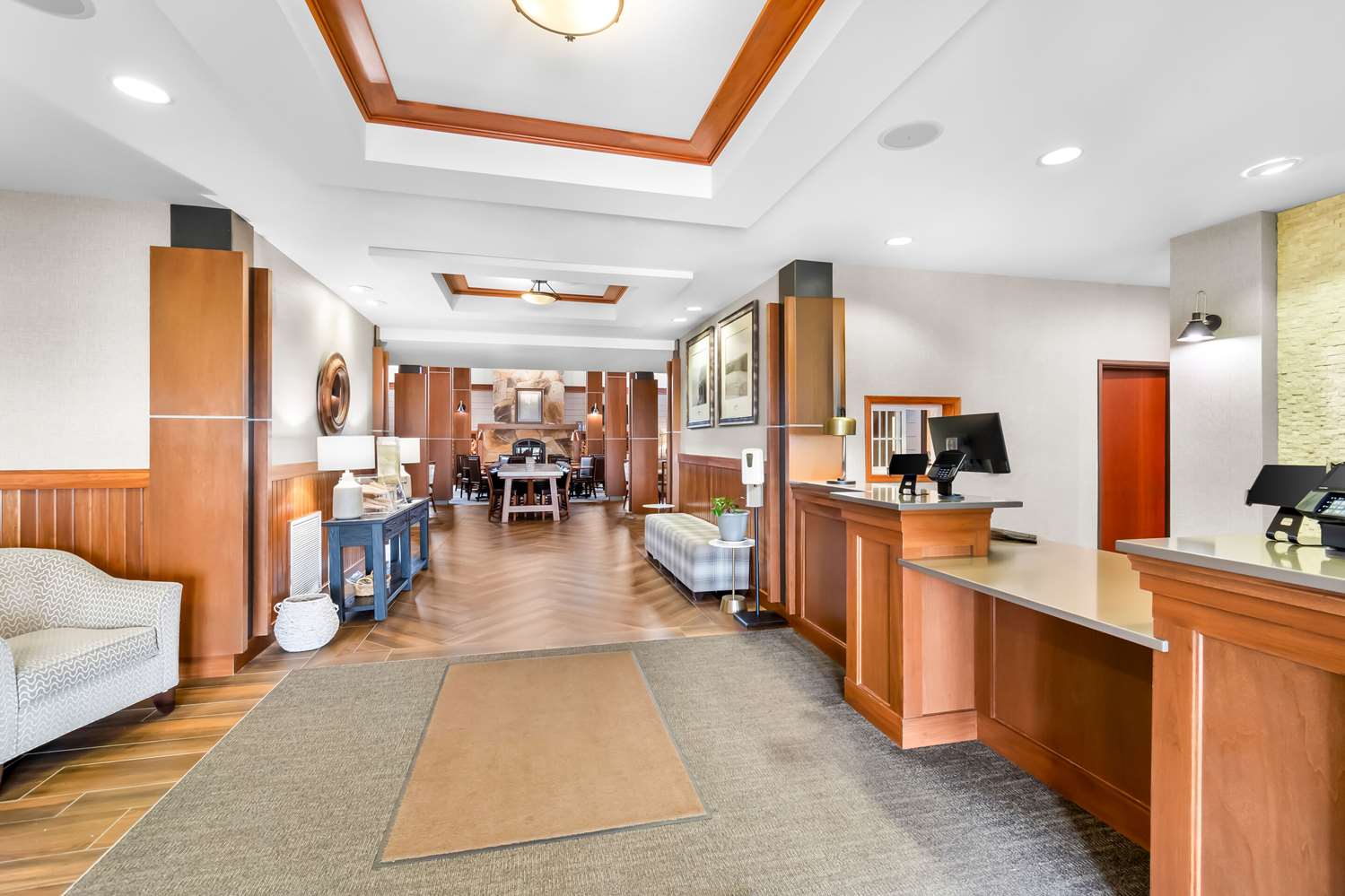 Comfort Inn and Suites Mountain Iron And Virginia 10/30