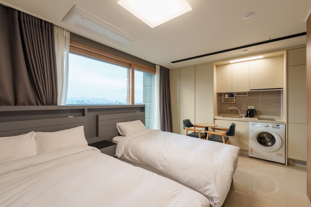 Hotel The Blue Terra Sokcho 12/50