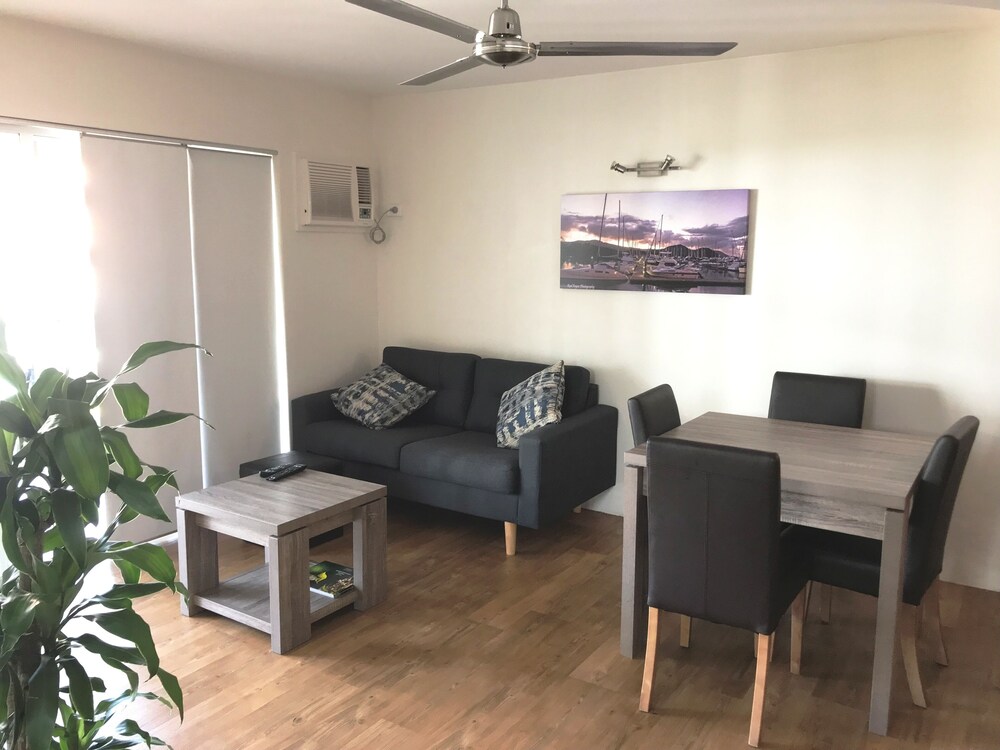 REEF GATEWAY APARTMENTS 33/61