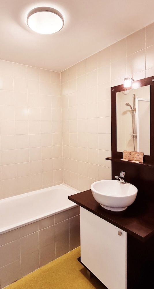 2 Rooms, Villa, Apartment, Single Bed, Sofa