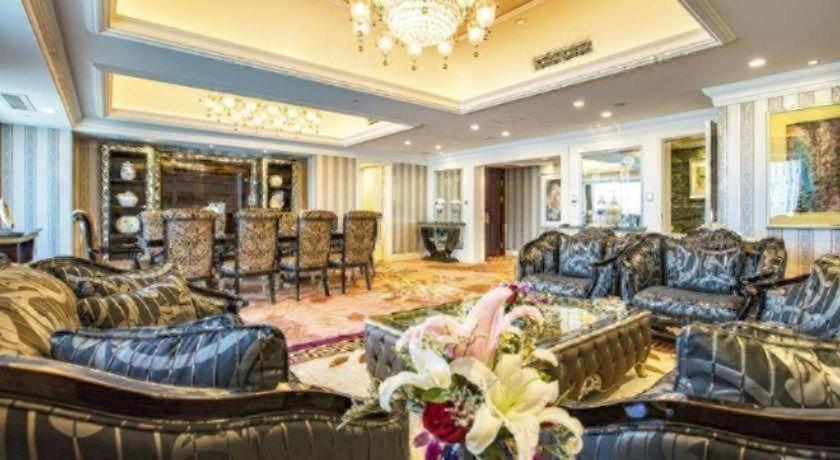 Shenyang Royal Wanxin Hotel 39/56