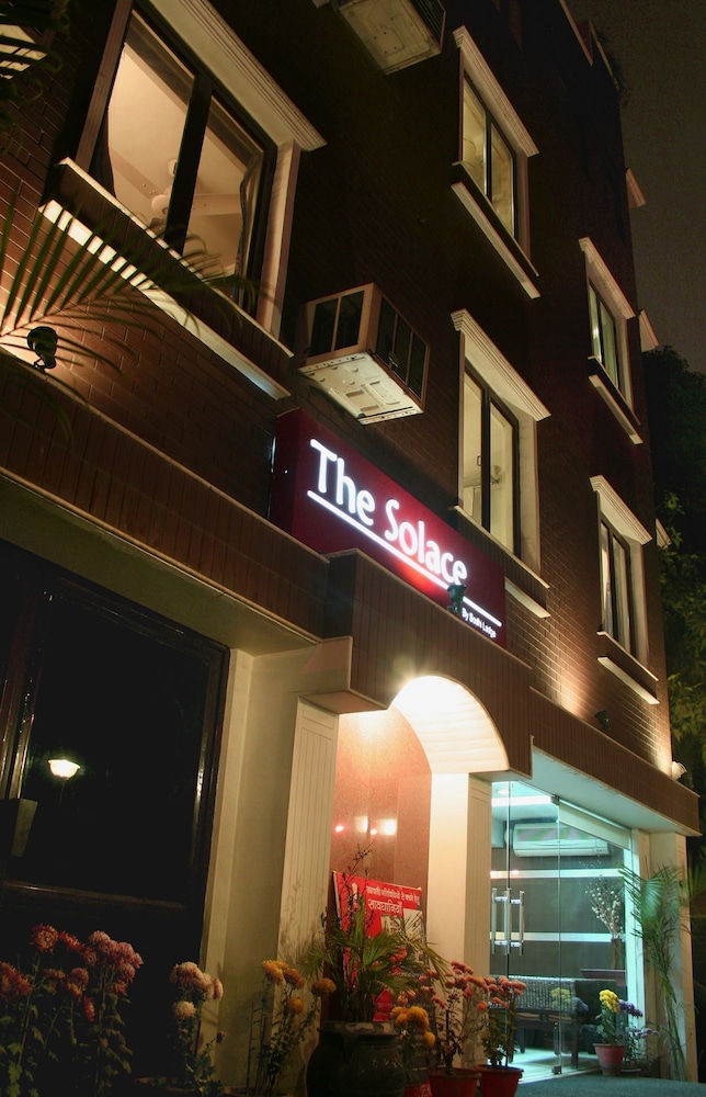 HOTEL THE SOLACE photo1