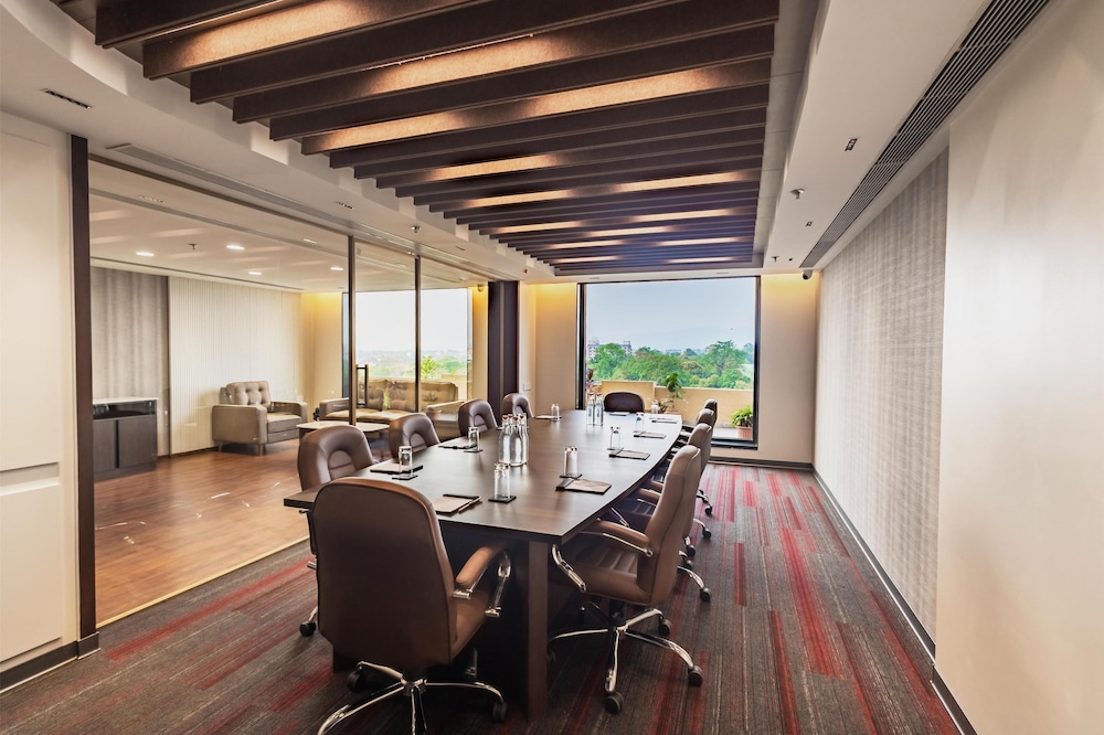 Radisson Hotel Jamshedpur 41/48