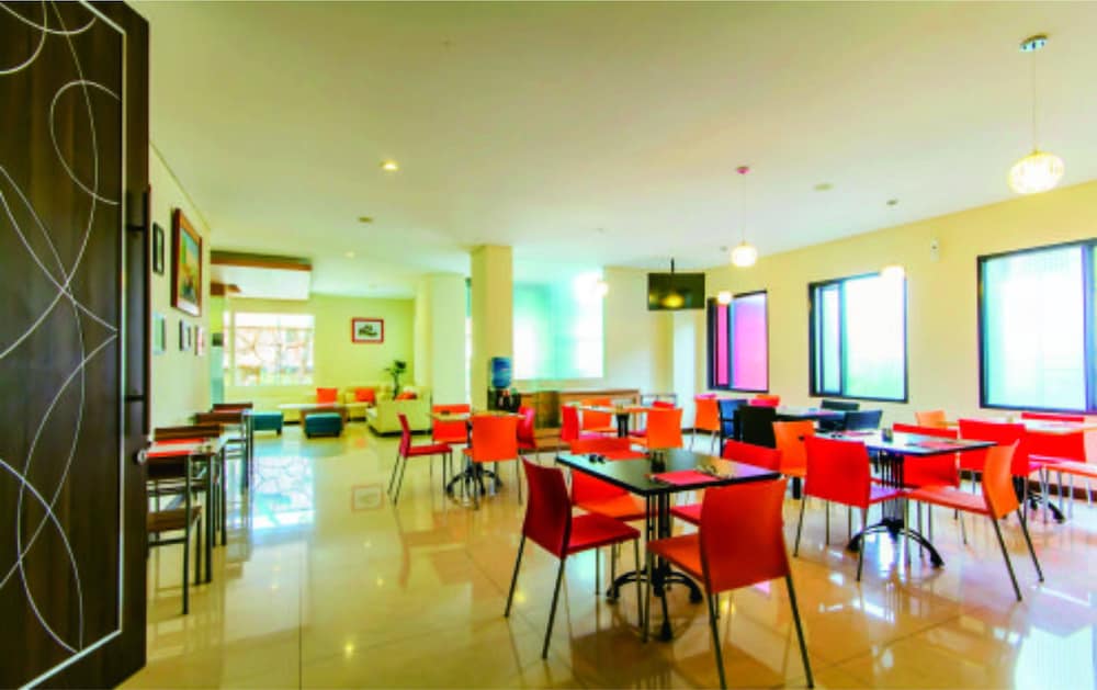 D'BEST HOTEL SOFIA BANDUNG 18/23