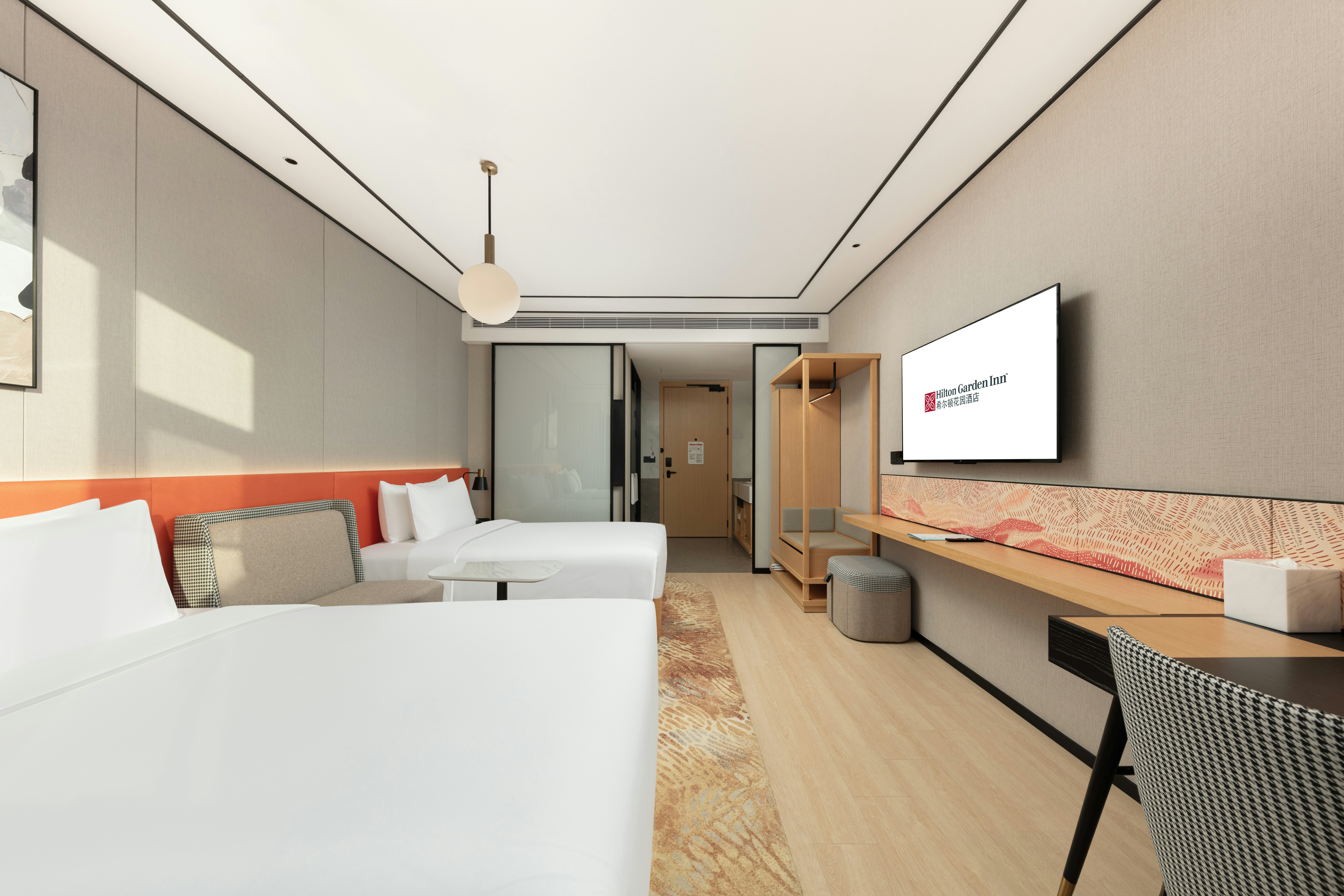 GUEST ROOM, TWIN BEDS, HIGH FLOOR