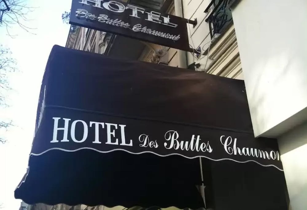 BUTTES CHAUMONT HOTEL 8/30