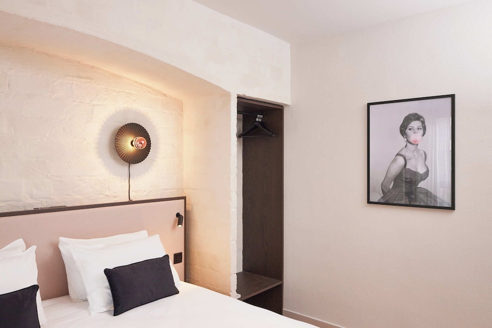 BEST WESTERN IMPERIAL 23/55