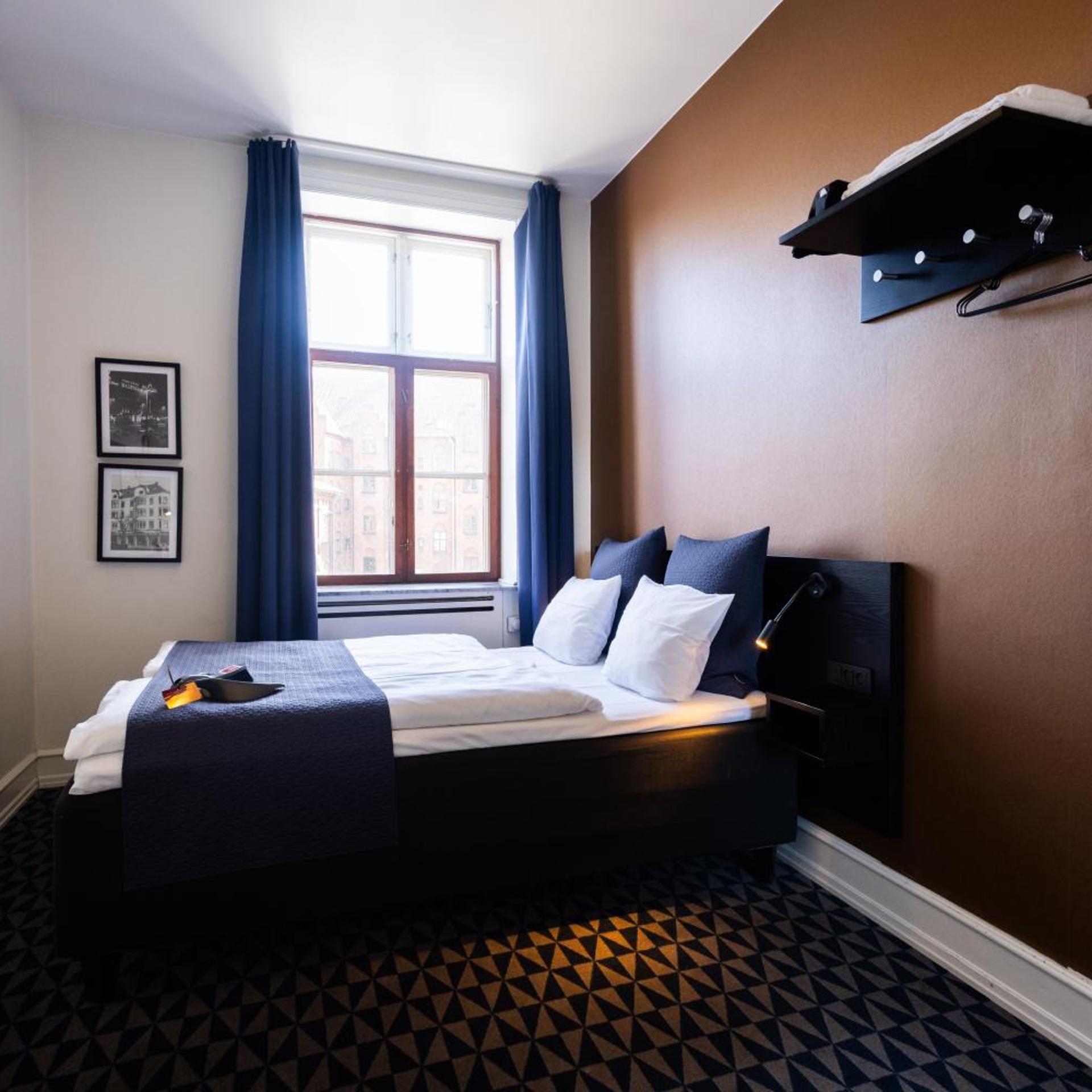 غرفة صغيرة بسرير كوين، Milling Hotel Ritz Aarhus City 5/10