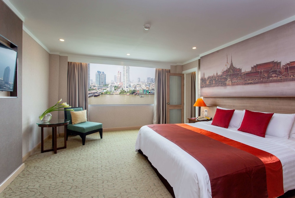 Ramada Plaza by Wyndham Bangkok Menam Riverside 11/30