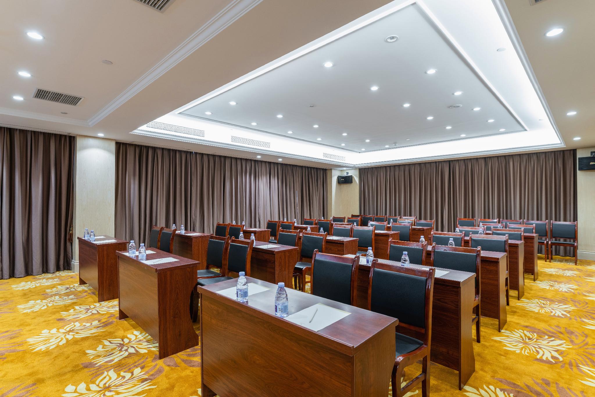 Vienna International Hotel (Anyi Expo Center) 36/40