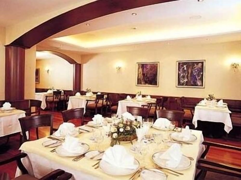 ATAKULE KING HOTEL 22/28