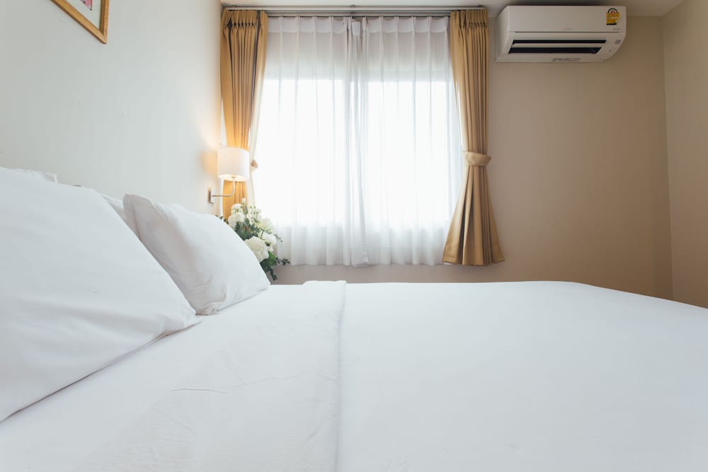 Seasons Siam Hotel 15/55