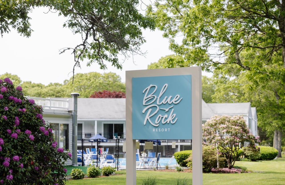 Blue Rock Resort 6/70