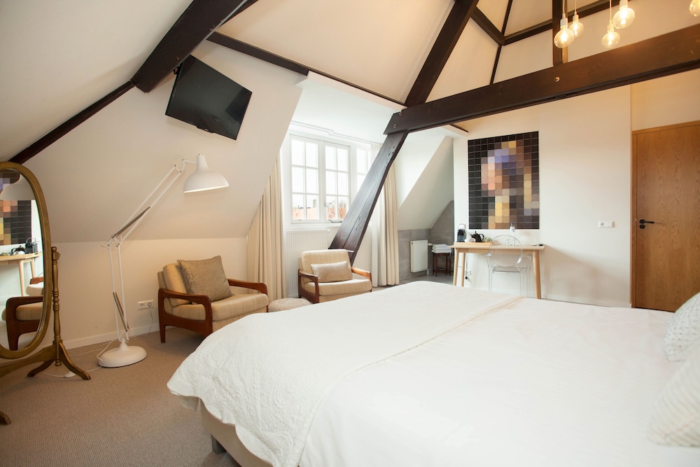 La Paulowna Boutique Hotel 7/41