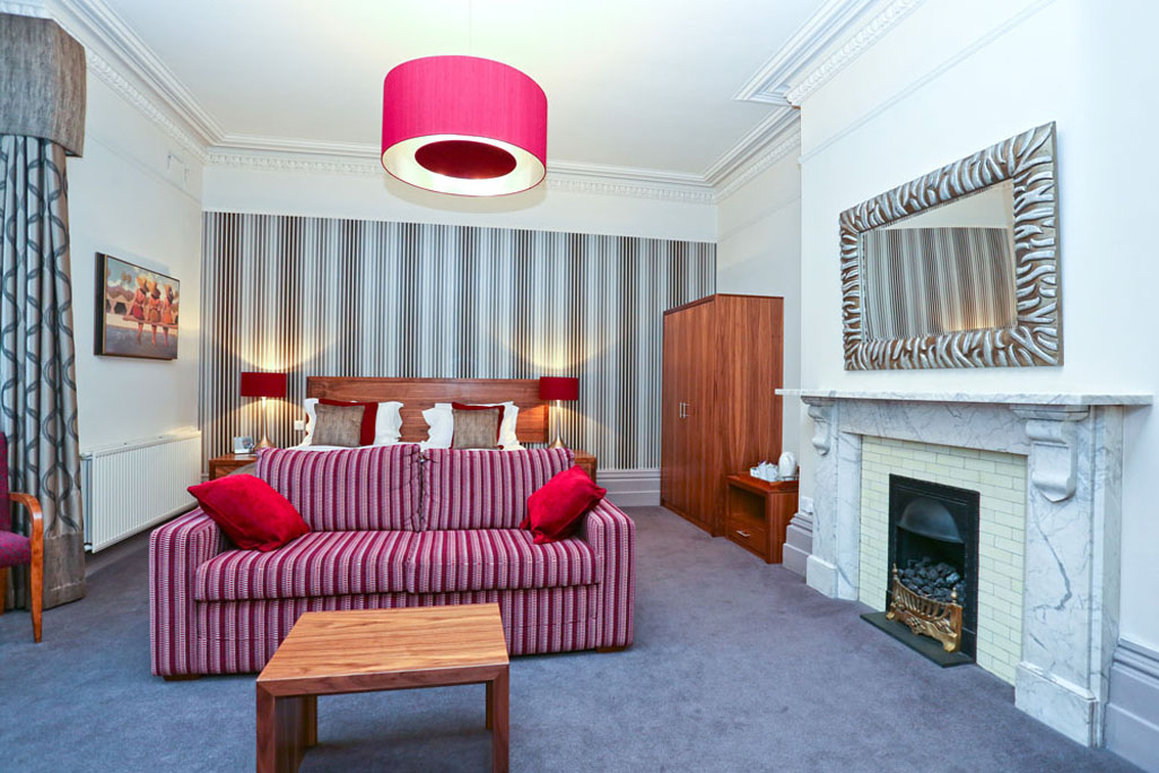 The Belmont Hotel, Leicester 34/47