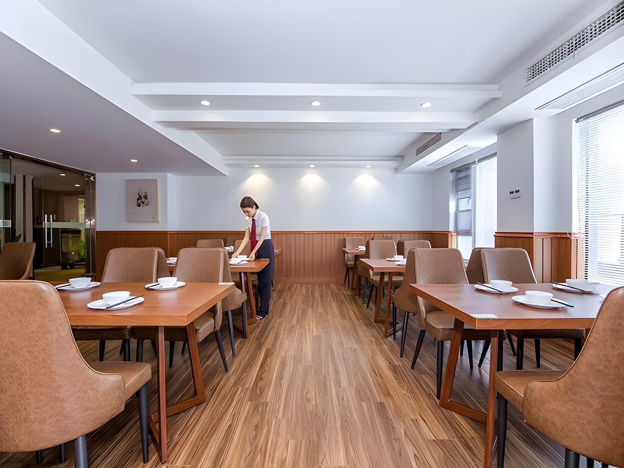 Vienna 3 Best Hotel (Aeon Hotel, Wuhan International Expo Center) 37/46