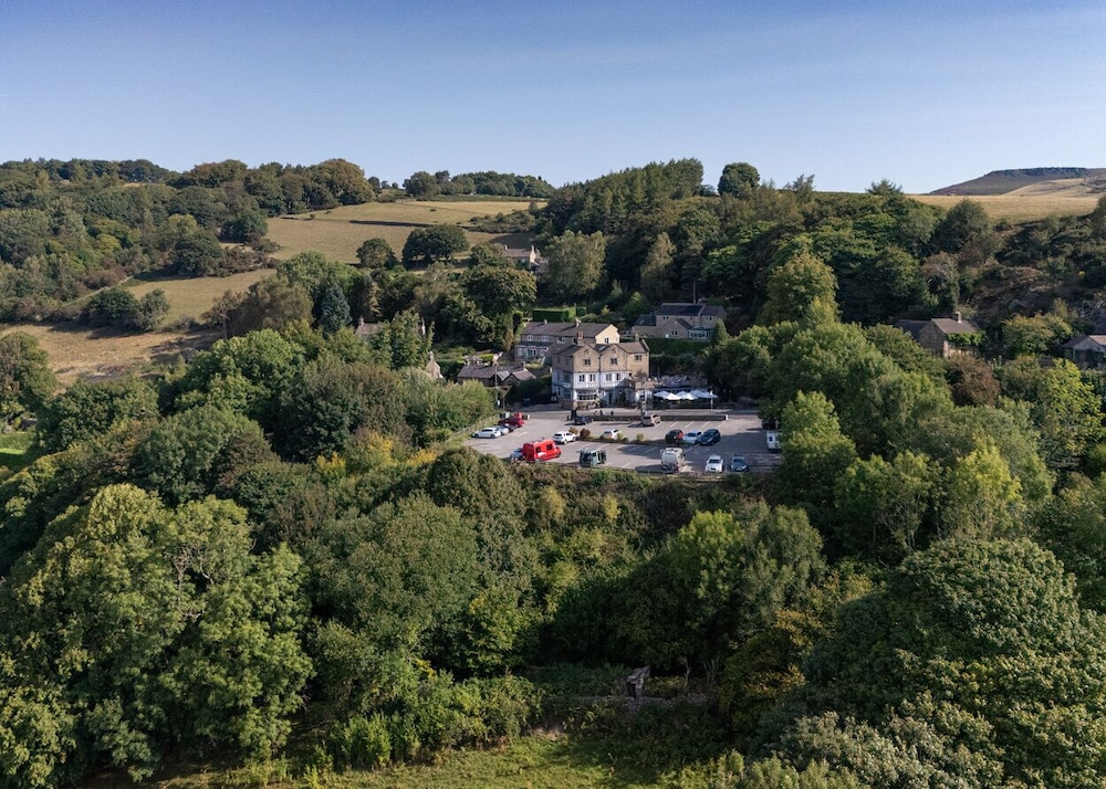 Millstone Country Inn 43/48