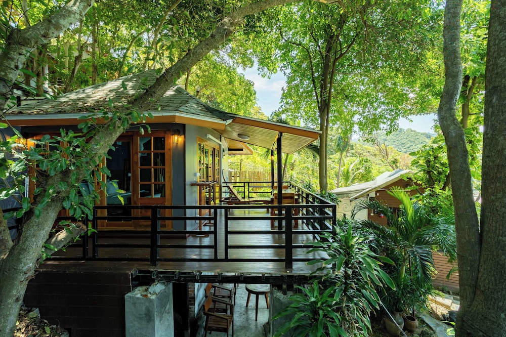 Taatoh Seaview Resort 1/50