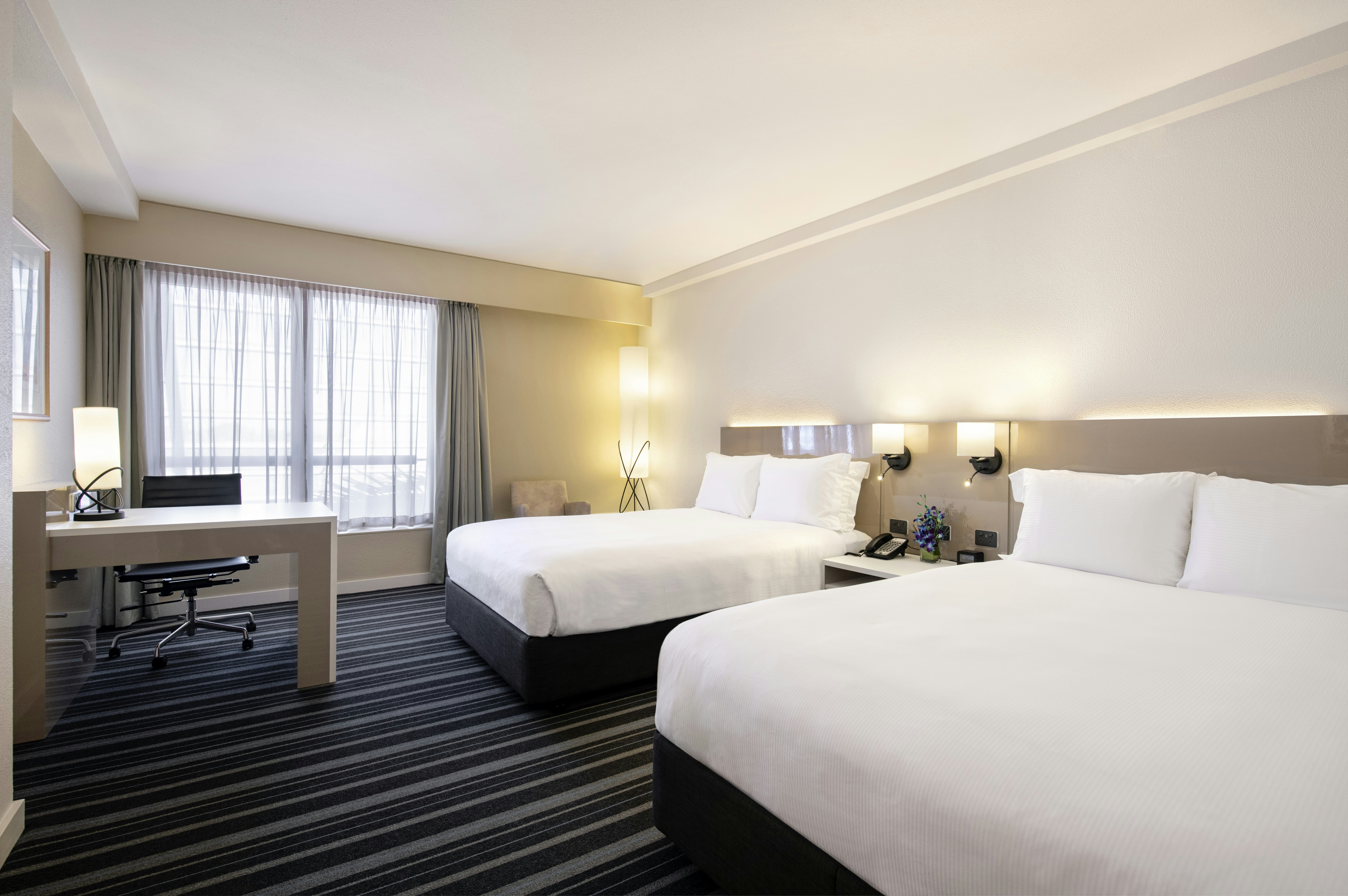 GUEST ROOM, 2 DOUBLE BEDS, HIGH FLOOR