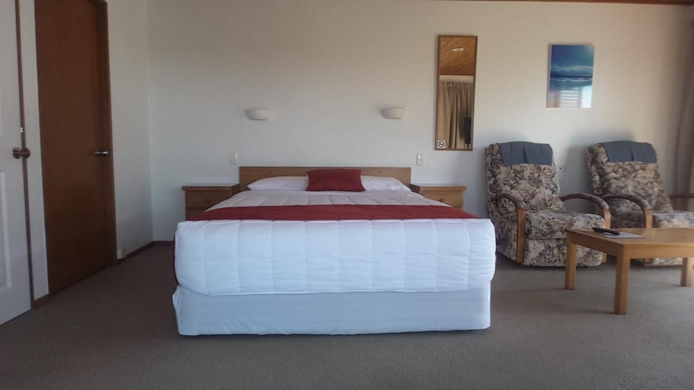 Austria Motel 12/63