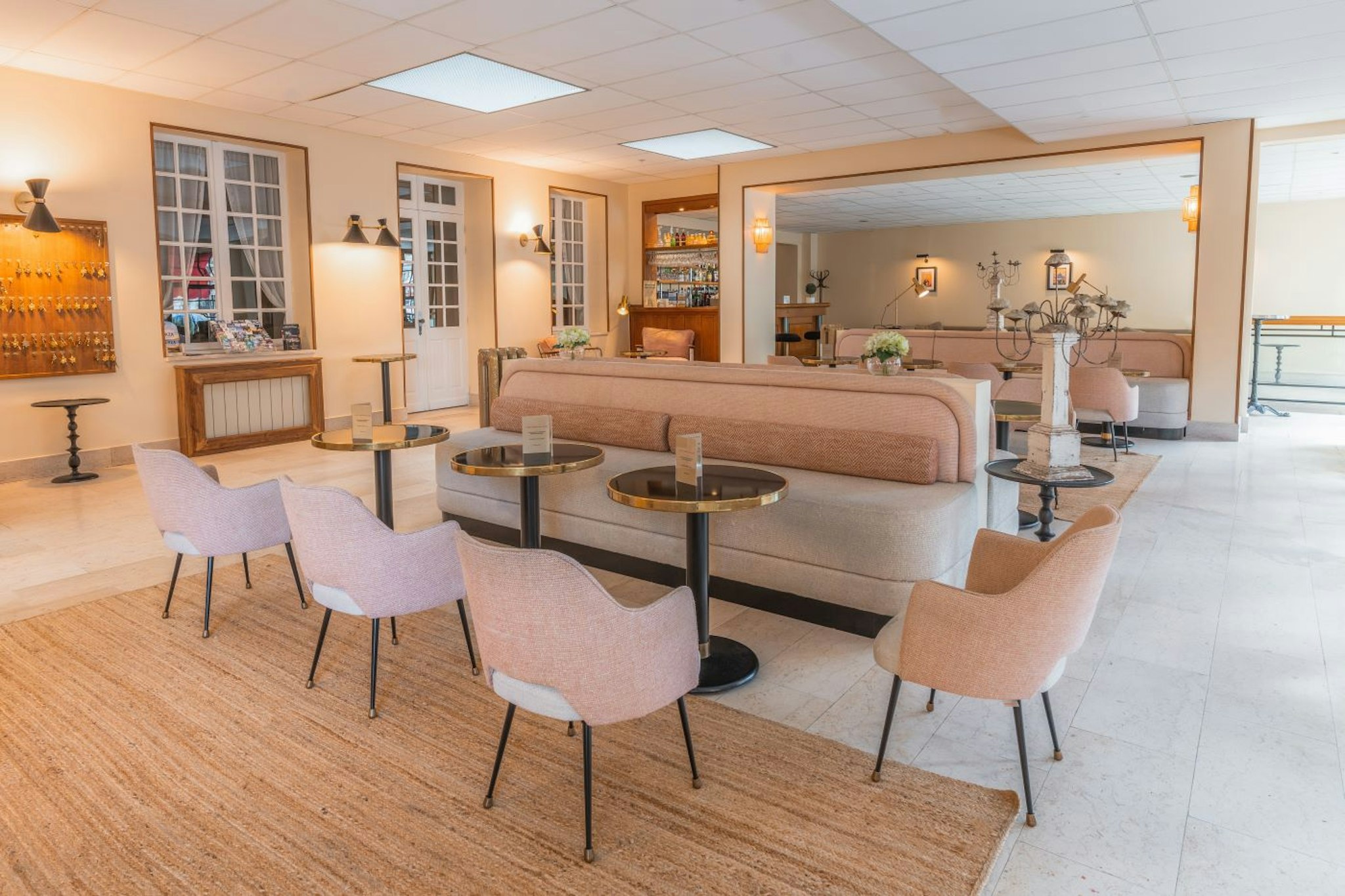 Le Grand Hotel de L Esperance 47/52